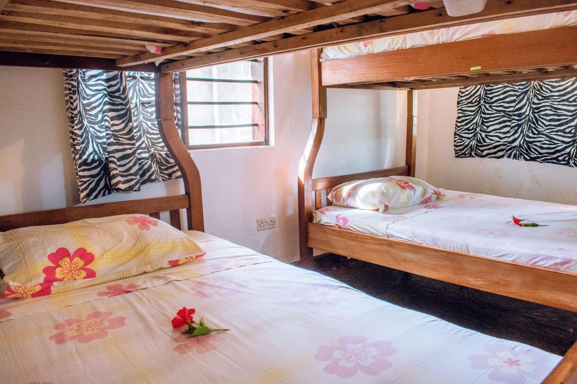 Kijani Cottages In Diani Diani Beach Eksteriør bilde