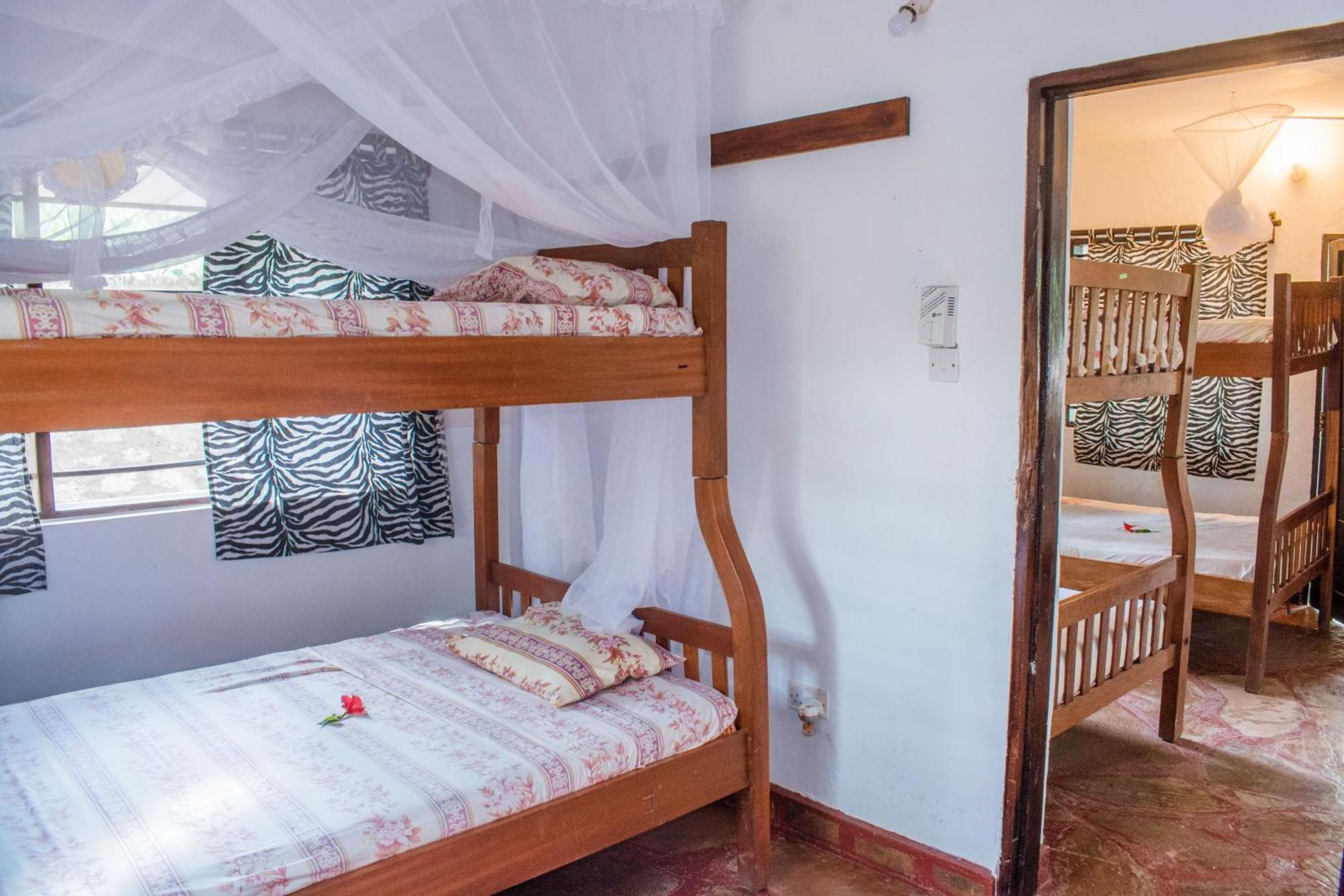Kijani Cottages In Diani Diani Beach Eksteriør bilde