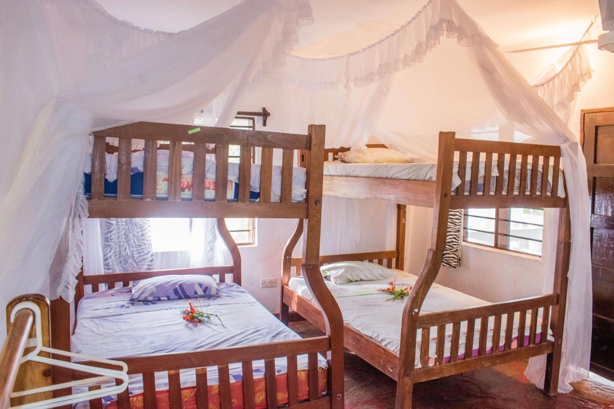 Kijani Cottages In Diani Diani Beach Eksteriør bilde