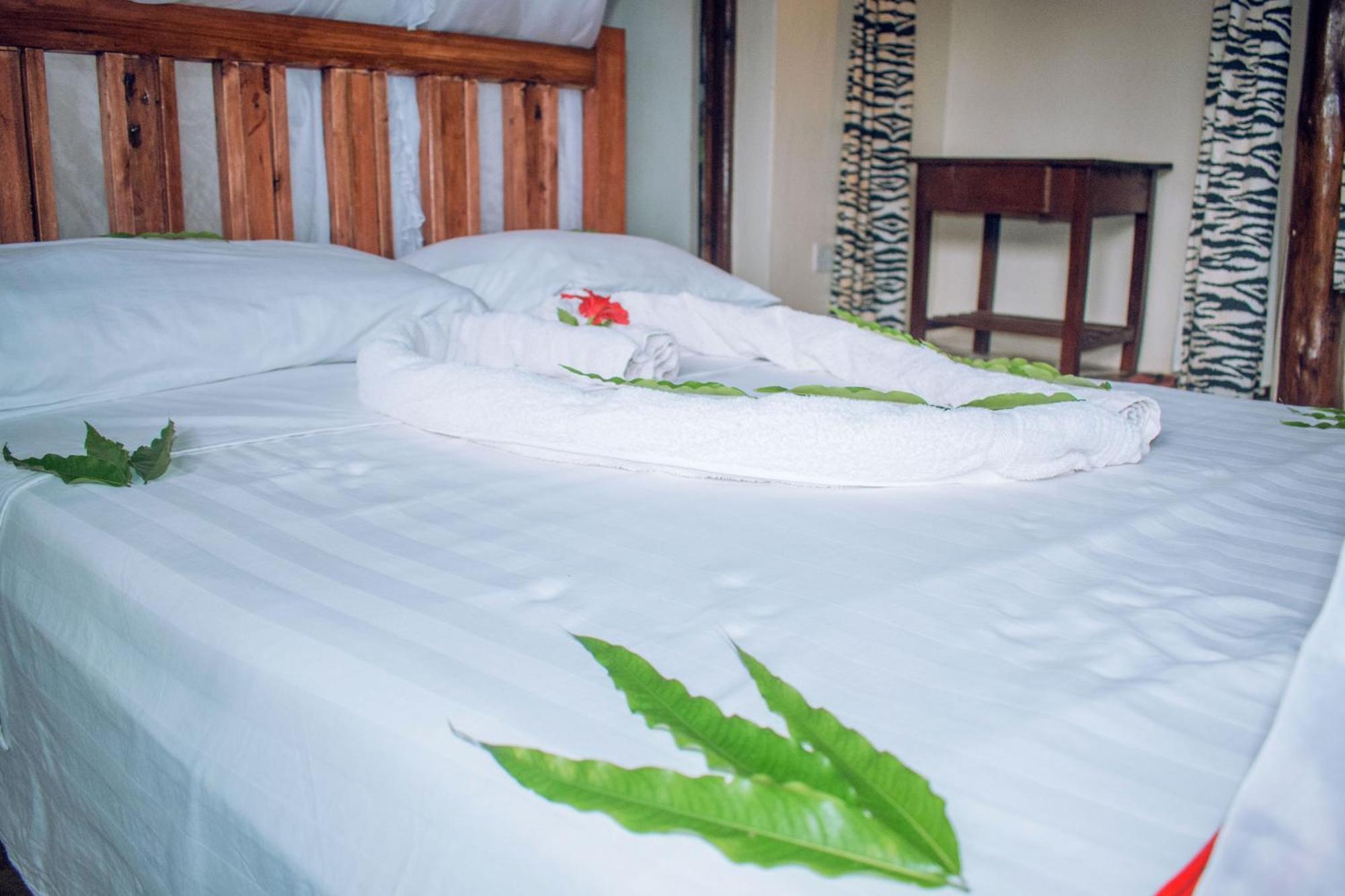 Kijani Cottages In Diani Diani Beach Eksteriør bilde